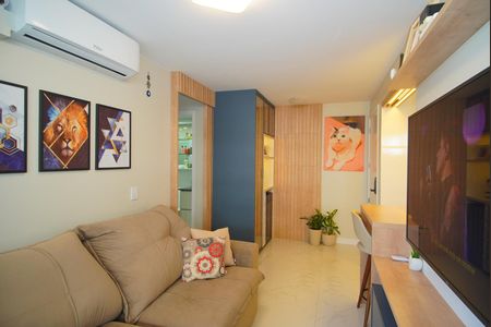 Apartamento à venda com 72m², 2 quartos e 1 vagaSala