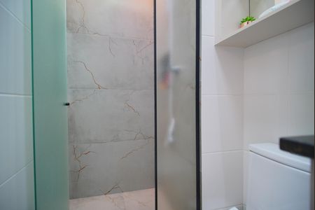 Apartamento à venda com 72m², 2 quartos e 1 vagaBanheiro Corredor