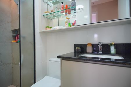 Apartamento à venda com 72m², 2 quartos e 1 vagaBanheiro Corredor