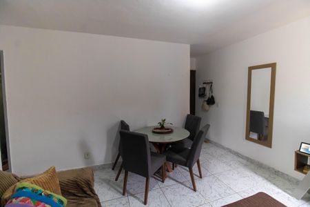 Sala de apartamento para alugar com 2 quartos, 57m² em Santa Rosa, Niterói