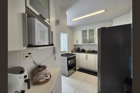 Apartamento para alugar com 170m², 3 quartos e 2 vagas