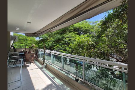 Apartamento para alugar com 170m², 3 quartos e 2 vagas