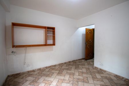 Sala de apartamento para alugar com 2 quartos, 50m² em Irajá, Rio de Janeiro