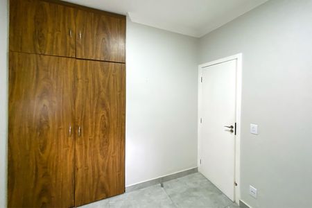 Apartamento à venda com 85m², 3 quartos e 2 vagasQuarto 3