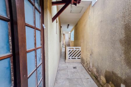 Casa à venda com 220m², 2 quartos e 6 vagas