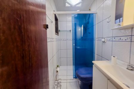 Casa à venda com 220m², 2 quartos e 6 vagas