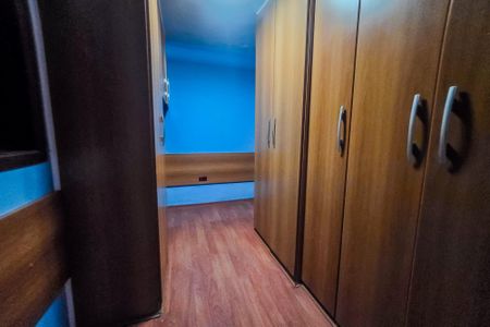 Casa à venda com 220m², 2 quartos e 6 vagas