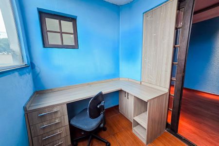 Casa à venda com 2 quartos, 220m² em Parque Novo Oratório, Santo André
