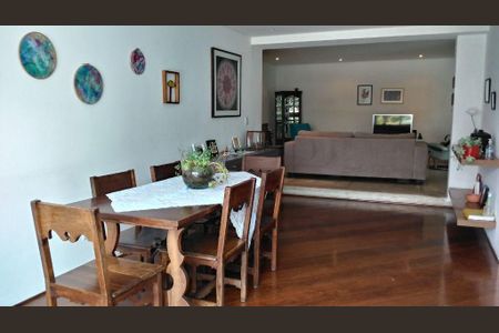 Casa à venda com 3 quartos, 222m² em Instituto de Previdencia, São Paulo