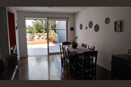 Casa à venda com 3 quartos, 222m² em Instituto de Previdencia, São Paulo