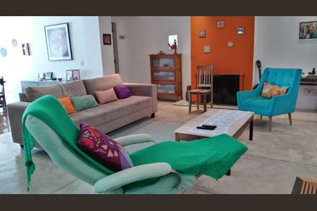 Casa à venda com 3 quartos, 222m² em Instituto de Previdencia, São Paulo