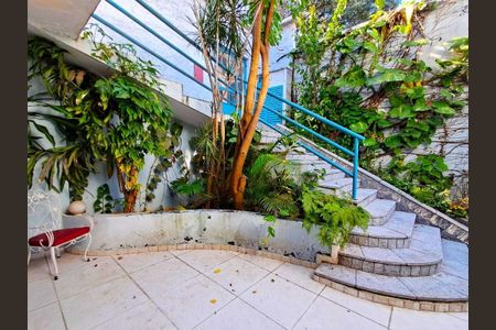 Casa à venda com 3 quartos, 420m² em Butantã, São Paulo