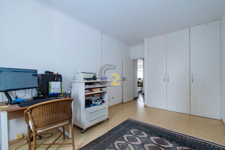 Apartamento para alugar com 2 quartos, 114m² em Santa Cecilia, São Paulo