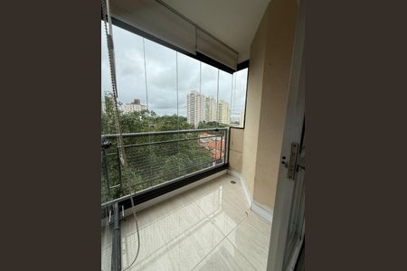 Apartamento à venda com 66m², 2 quartos e 1 vagaFoto 01