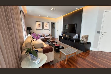 Apartamento à venda com 142m², 3 quartos e 2 vagas Apartamento à venda com 142m², 3 quartos e 2 vagasFoto 07