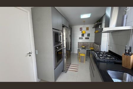 Apartamento à venda com 142m², 3 quartos e 2 vagas Apartamento à venda com 142m², 3 quartos e 2 vagasFoto 22