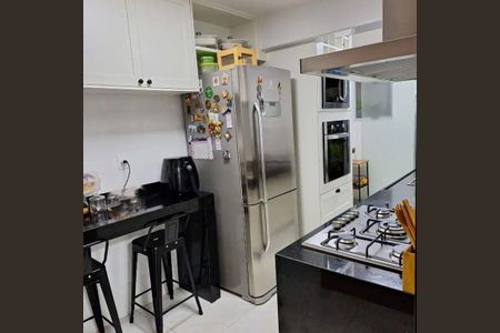 Apartamento à venda com 3 quartos, 177m² em Santo Antônio, Belo Horizonte