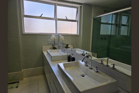 Apartamento à venda com 160m², 4 quartos e 4 vagasFoto 18