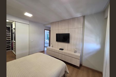 Apartamento à venda com 160m², 4 quartos e 4 vagasFoto 08
