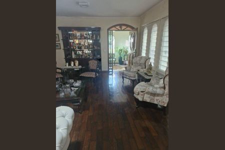 Casa à venda com 3 quartos, 302m² em Jardim Analia Franco, São Paulo