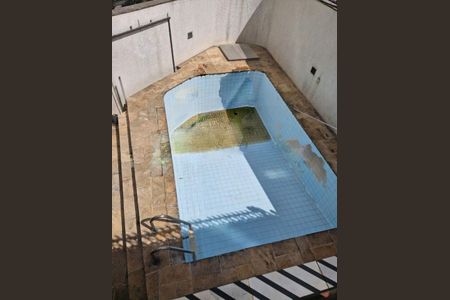 Casa à venda com 3 quartos, 302m² em Jardim Analia Franco, São Paulo