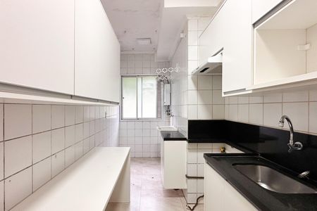 Apartamento para alugar com 59m², 2 quartos e 1 vagaCozinha