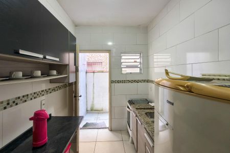 Casa de condomínio para alugar com 65m², 2 quartos e sem vagaCozinha 