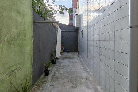 Casa de condomínio para alugar com 65m², 2 quartos e sem vagaVaral comum 