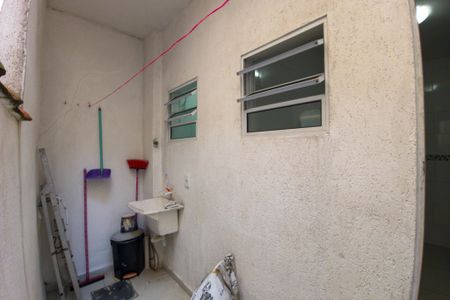 Casa de condomínio para alugar com 65m², 2 quartos e sem vagaÁrea de Serviço