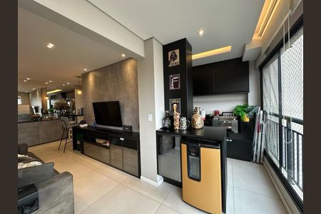 Apartamento à venda com 2 quartos, 69m² em Lapa, São Paulo