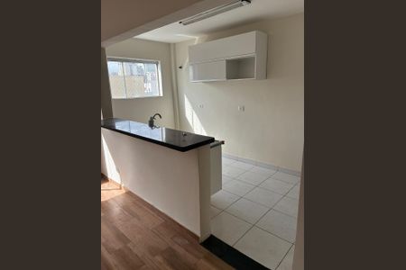 Apartamento à venda com 38m², 2 quartos e 1 vagaFoto 03