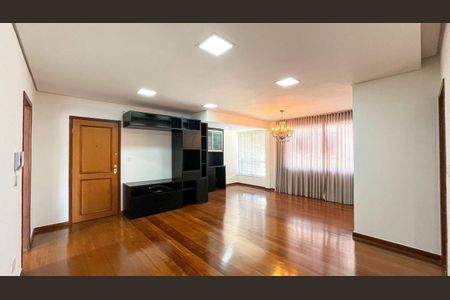 Apartamento à venda com 3 quartos, 104m² em Sion, Belo Horizonte