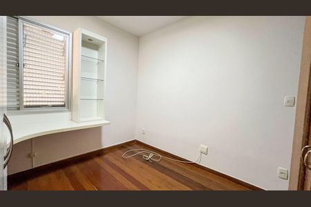Apartamento à venda com 3 quartos, 104m² em Sion, Belo Horizonte