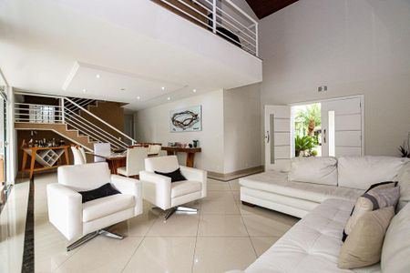 Casa à venda com 5 quartos, 337m² em Serra Grande, Niterói