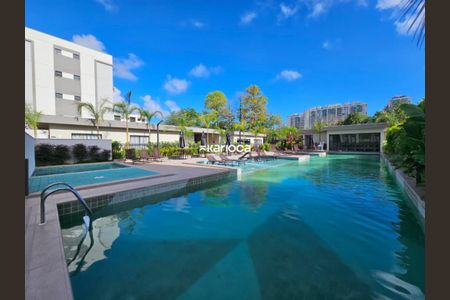 Apartamento à venda com 64m², 2 quartos e 1 vaga