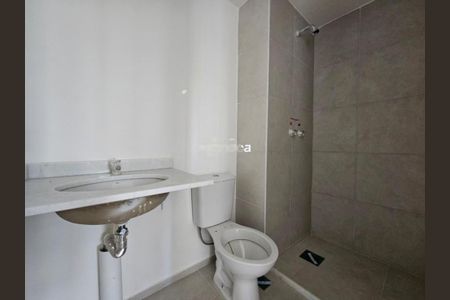 Apartamento à venda com 64m², 2 quartos e 1 vaga