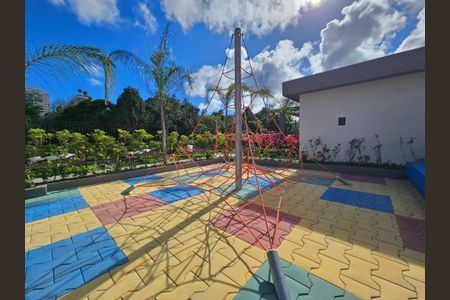 Apartamento à venda com 64m², 2 quartos e 1 vaga