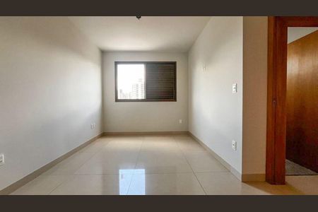 Apartamento à venda com 3 quartos, 227m² em Prado, Belo Horizonte