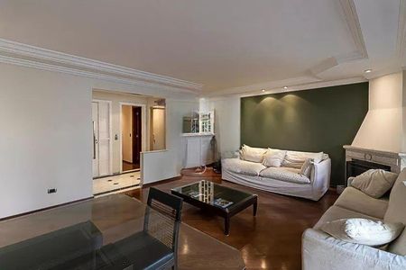 Apartamento para alugar com 4 quartos, 211m² em Vila Nova Conceição, São Paulo