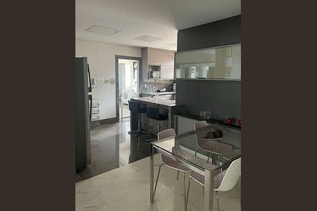 Apartamento à venda com 4 quartos, 275m² em Belvedere, Belo Horizonte