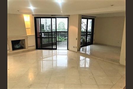Apartamento à venda com 4 quartos, 200m² em Vila Suzana, São Paulo