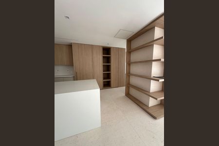 Apartamento à venda com 283m², 3 quartos e 4 vagas Apartamento à venda com 283m², 3 quartos e 4 vagasFoto 04