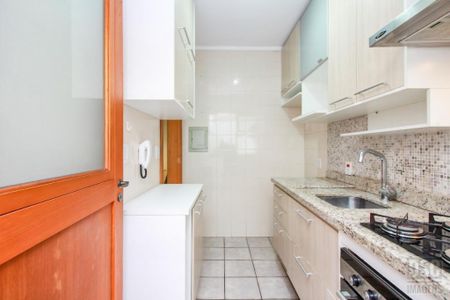 Apartamento à venda com 1 quarto, 48m² em Sede, Porto Alegre