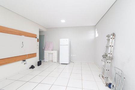 Casa para alugar com 100m², 2 quartos e sem vagaSala