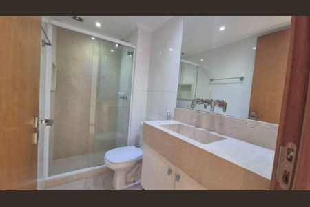 Apartamento à venda com 4 quartos, 155m² em Icaraí, Niterói