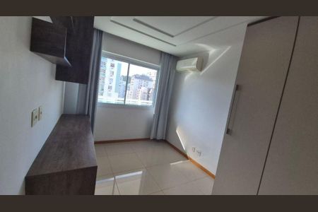 Apartamento à venda com 4 quartos, 155m² em Icaraí, Niterói