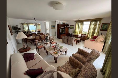 Casa à venda com 5 quartos, 358m² em Barra da Tijuca, Rio de Janeiro