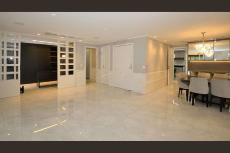 Apartamento à venda com 3 quartos, 190m² em Alto de Pinheiros, São Paulo