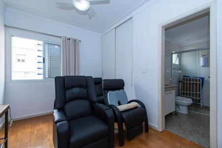 Apartamento para alugar com 3 quartos, 182m² em Santa Cecilia, São Paulo