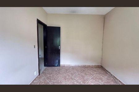 Casa à venda com 3 quartos, 120m² em Santa Rosa, Niterói